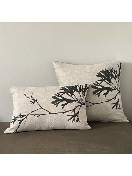 Seaweed Print Linen Oblong Cushion Cover - Bladder Wrack B